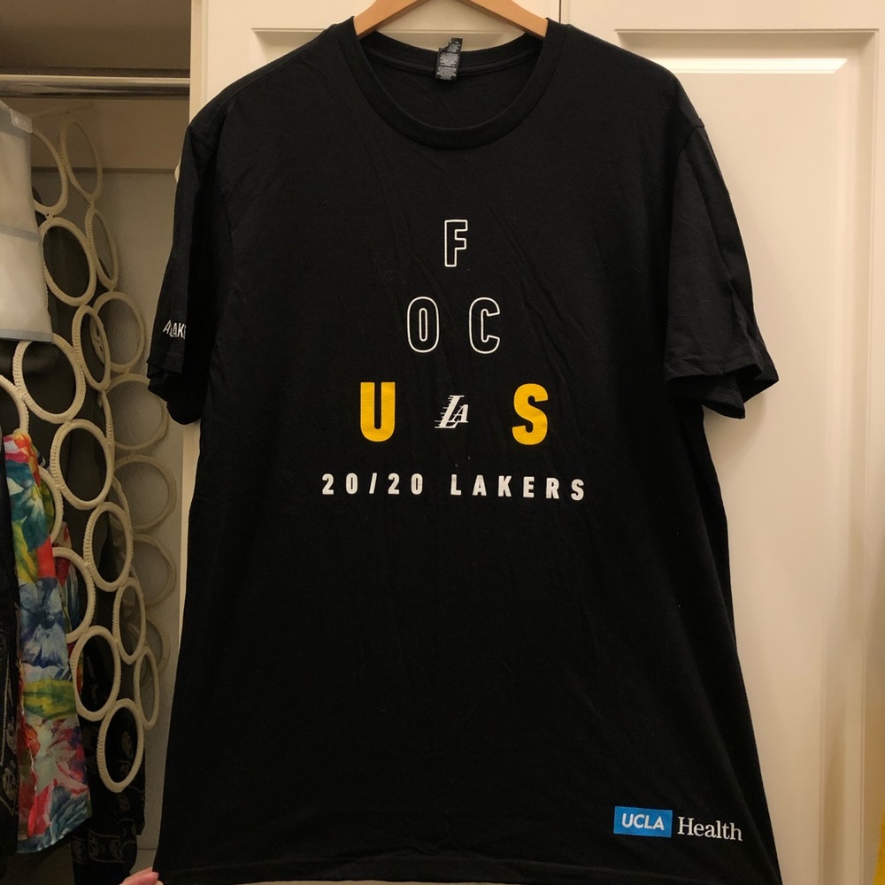 Los Angeles Lakers 2020 Season Opener Shirt XL